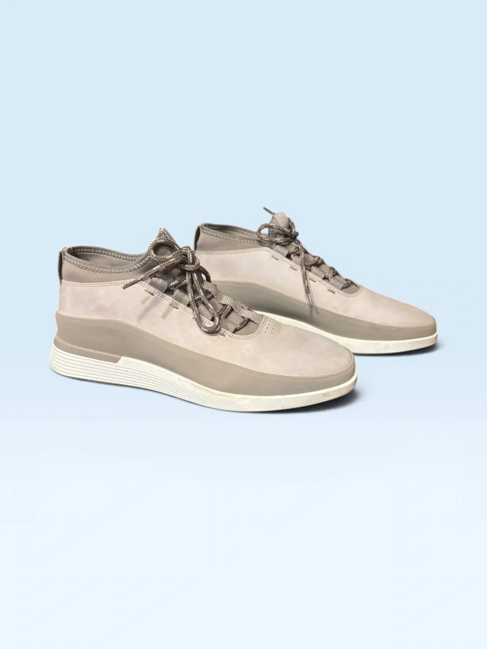 Size 10.5- WOLF & SHEPHERD Crossove Mid Sneaker In Gray/white